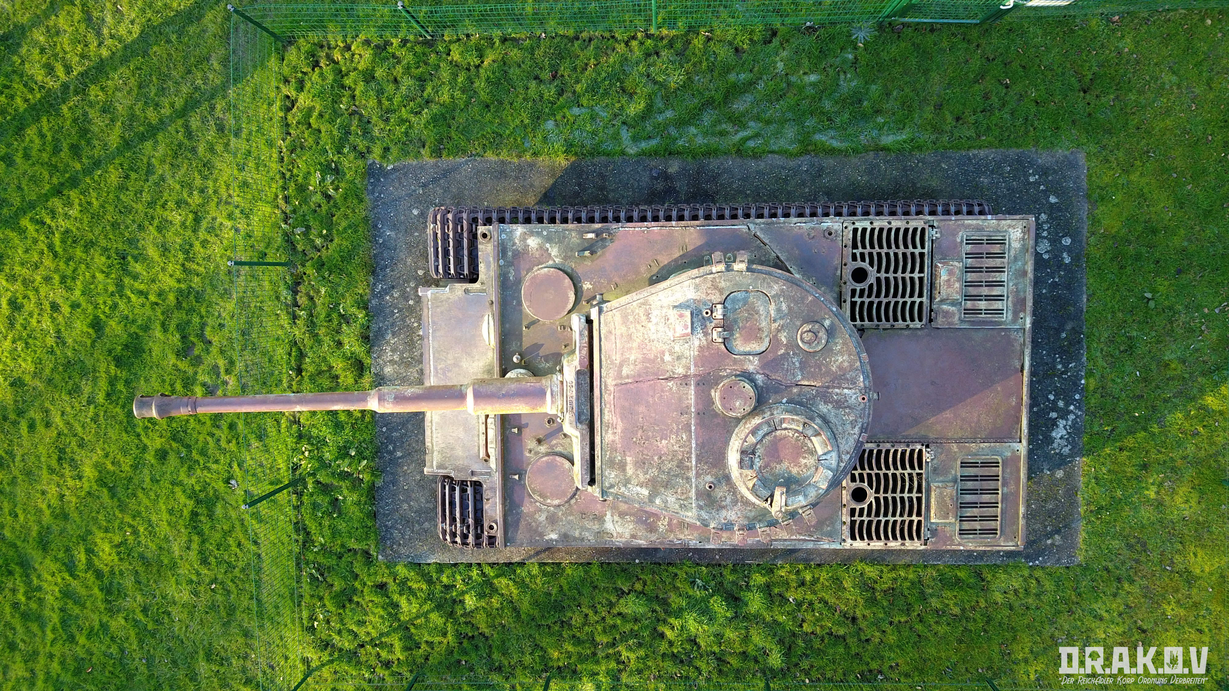 { _file.DOWNLOAD_NAME }